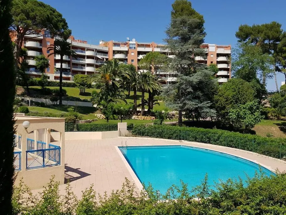 קאן Confortable 2P 50M2 Dans Beau Parc,Piscine,Tennis דירה