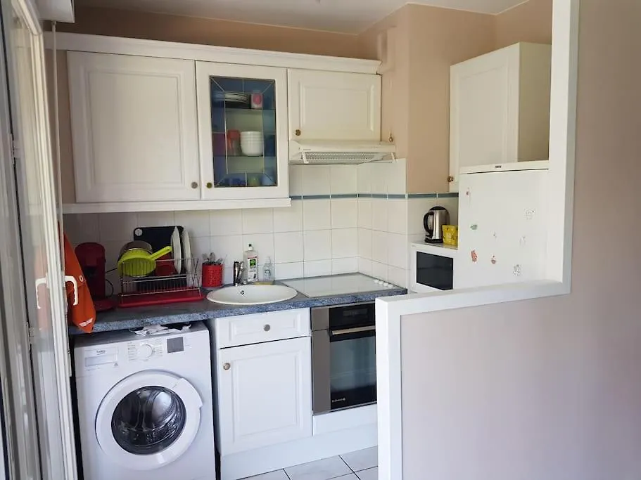 Confortable 2P 50M2 Dans Beau Parc,Piscine,Tennis Cannes 0*,  Francie